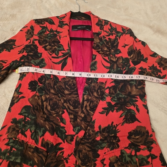Women’s Red Black Oversized Floral M Open Front Relaxed Work to Weekend Blazer - Picture 9 of 12